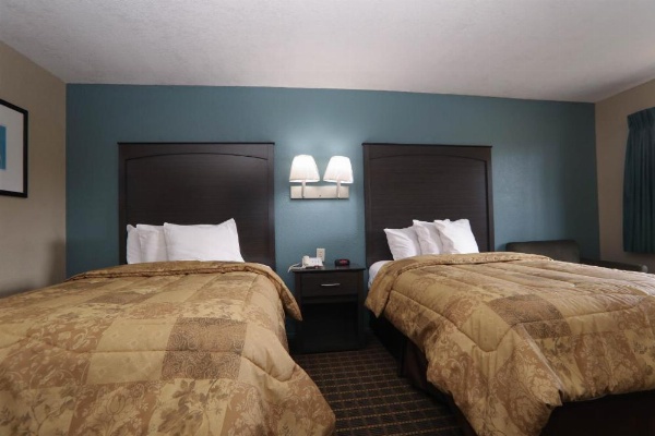 Executive Inn - Panama City Beach image 21