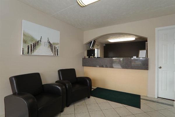 Executive Inn - Panama City Beach Main image